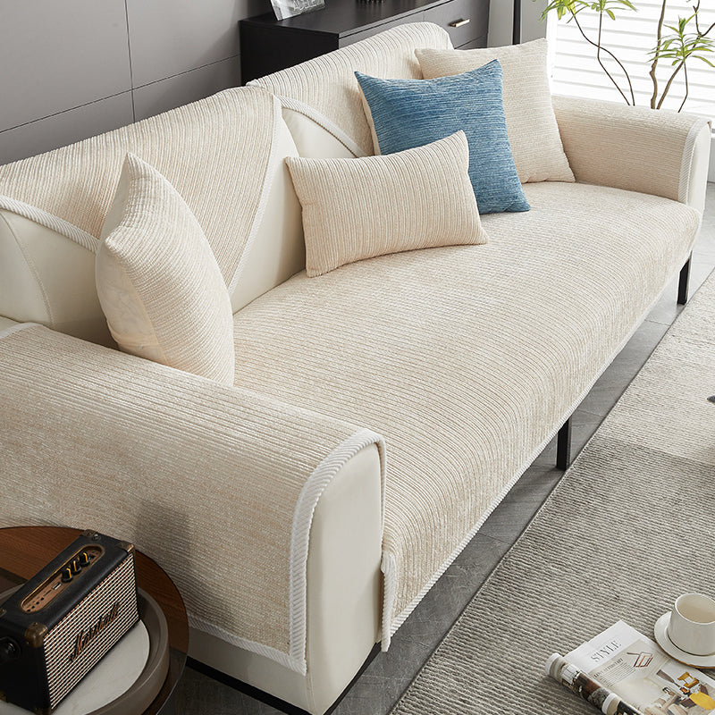 CozyCover – Chenille Gestreifter Sofaschutz